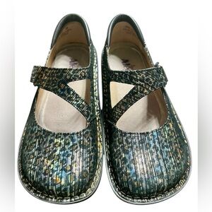 ALEGRIA DAYNA leopard stripes Mary Jane’s SZ 36 metallic good used condi…